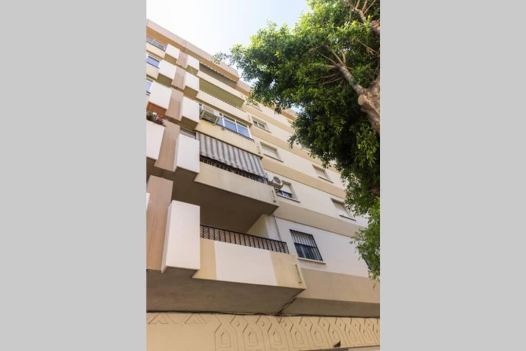 Amplio Piso Para Disfrutar Del Centro De Malaga Con Parking Gratuito Buitenkant foto