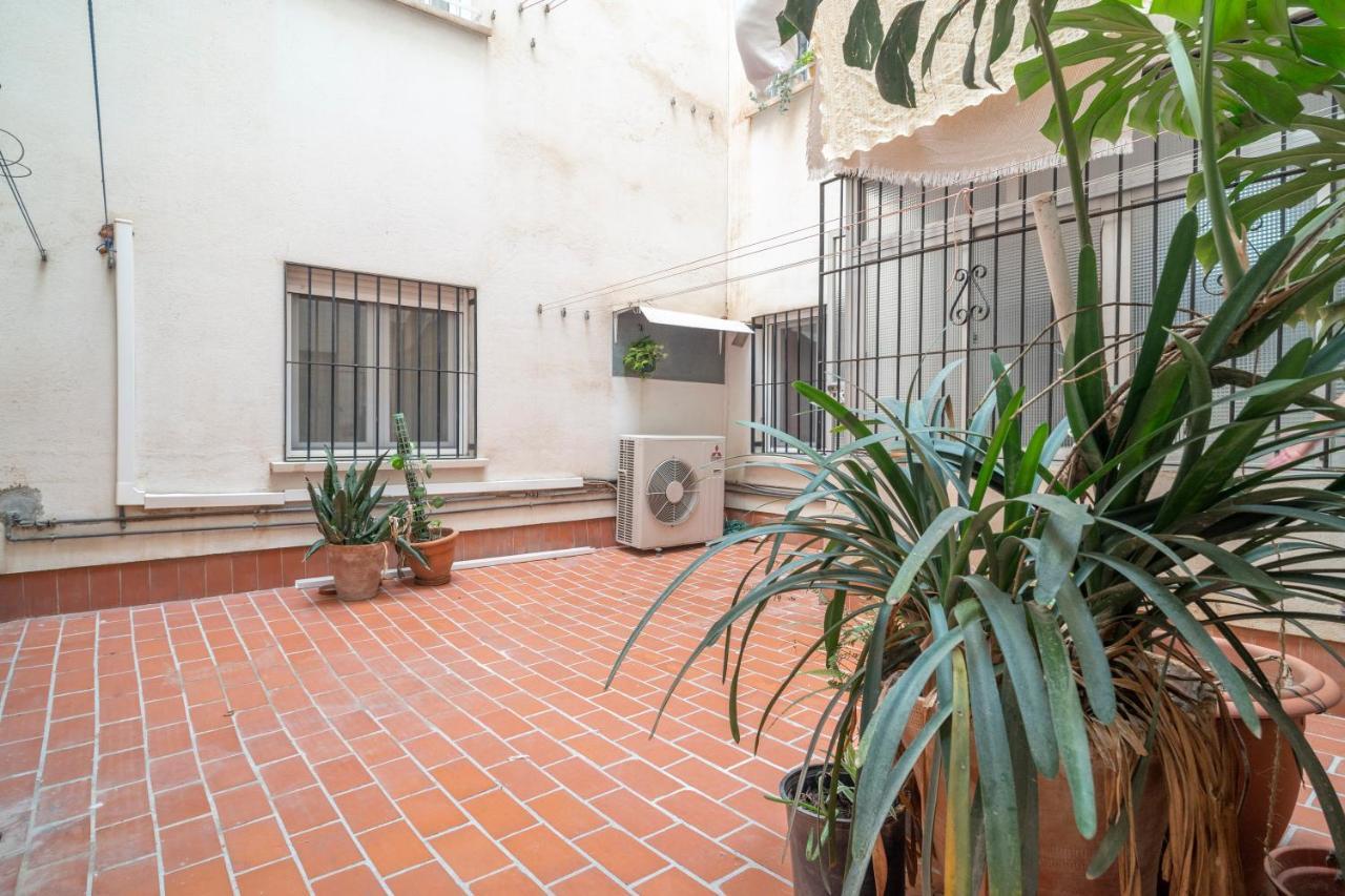 Amplio Piso Para Disfrutar Del Centro De Malaga Con Parking Gratuito Buitenkant foto