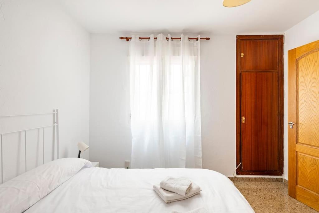 Amplio Piso Para Disfrutar Del Centro De Malaga Con Parking Gratuito Buitenkant foto