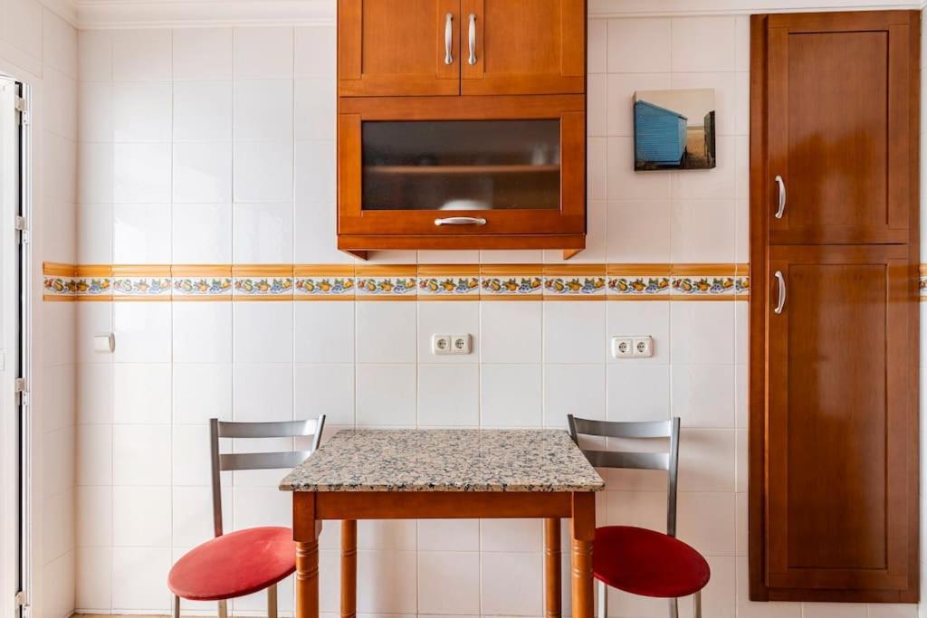 Amplio Piso Para Disfrutar Del Centro De Malaga Con Parking Gratuito Buitenkant foto